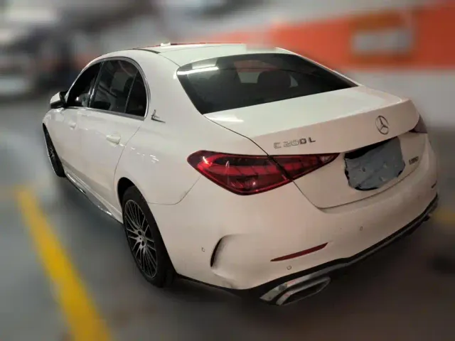 Mercedes-Benz C-Class — Фото автомобиля 4