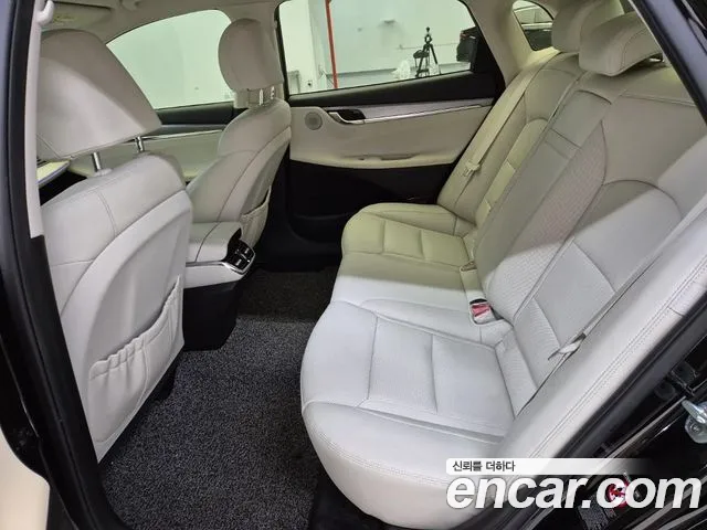 Hyundai Grandeur Новый Grandeur IG — Фото автомобиля 16