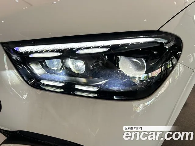 Mercedes-Benz GLE-Class — Фото автомобиля 19