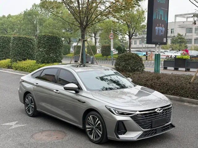 Chery Arrizo 8 — Фото автомобиля 3