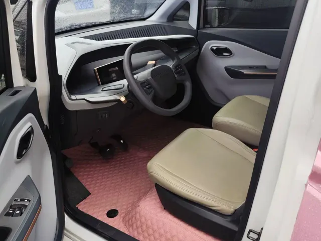 Wuling NanoEV — Фото автомобиля 5