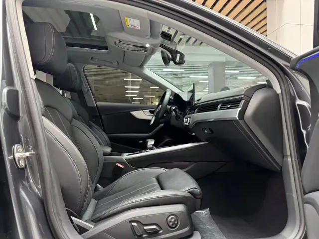 Audi A4L — Фото автомобиля 17