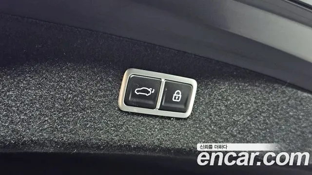 Genesis G80 Бензин 3.5 турбо AWD — Фото автомобиля 17