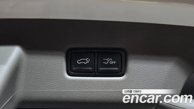 Kia Canival — Фото автомобиля 20
