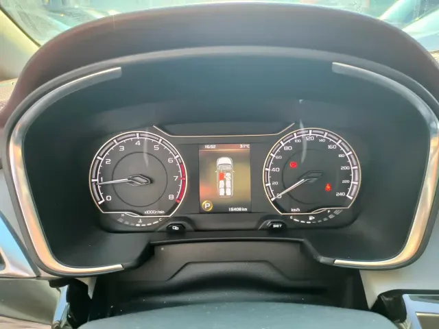 Geely Jiaji — Фото автомобиля 6