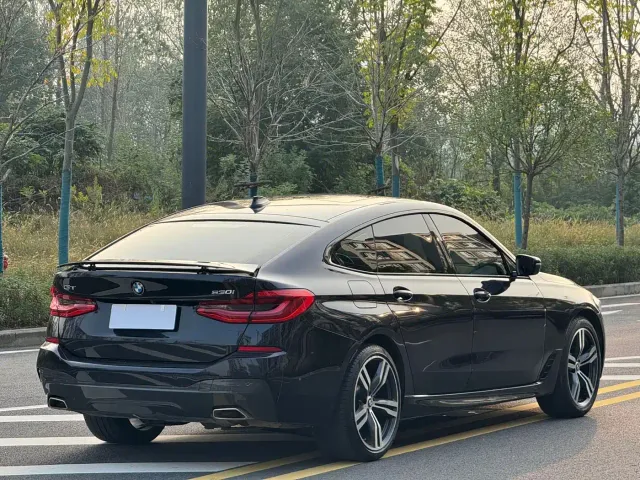 BMW 6 Series Gran Turismo — Фото автомобиля 8