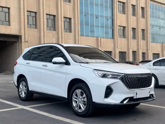 Haval M6 — Фото автомобиля 3