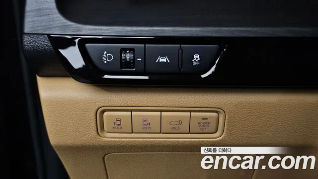 Kia Carnival Generation 4 — Фото автомобиля 13