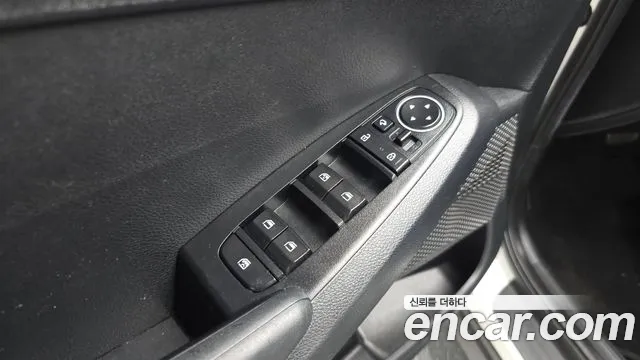 Kia Seltos — Фото автомобиля 27