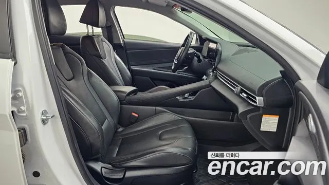 Hyundai AVANTE Modern — Фото автомобиля 10