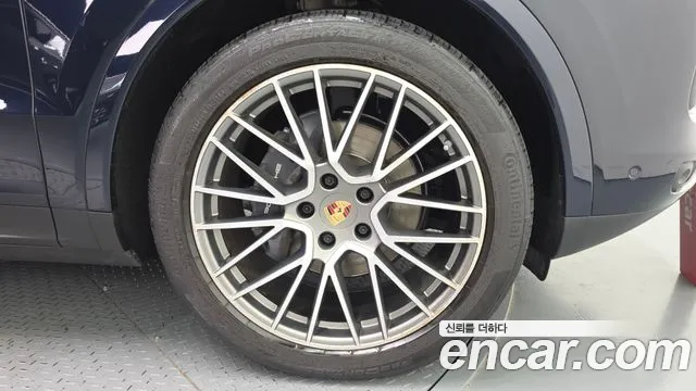 Porsche Cayenne PO536 — Фото автомобиля 6
