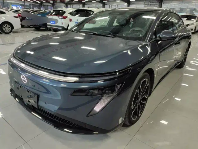 Фотография автомобиля — Nissan N7