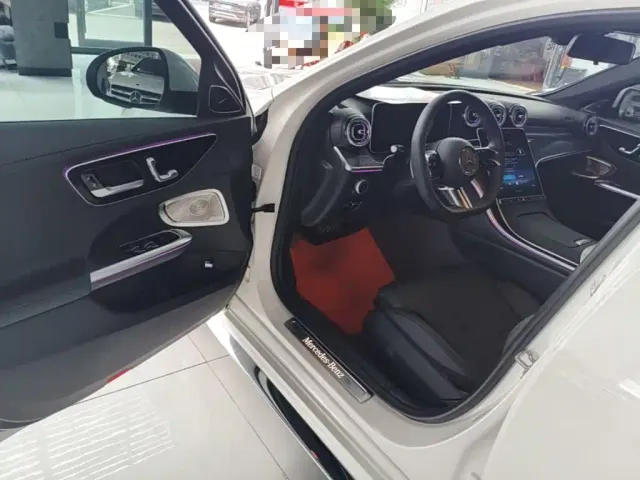 Mercedes-Benz C-Class — Фото автомобиля 15