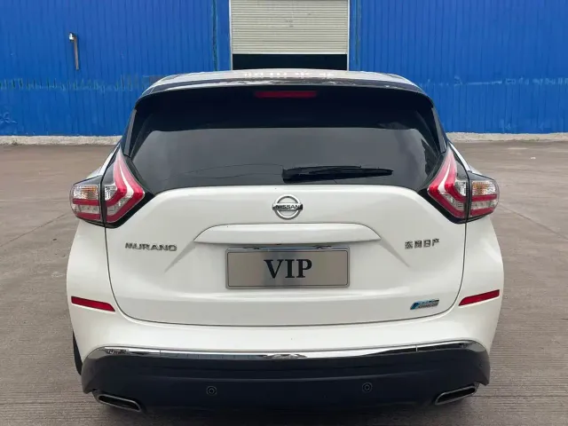 Nissan Murano — Фото автомобиля 4