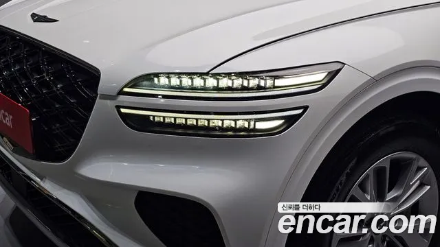 Genesis GV70 2.5T Бензин 2WD — Фото автомобиля 22