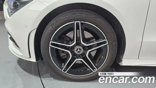 Mercedes-Benz CLA-Class — Фото автомобиля 5