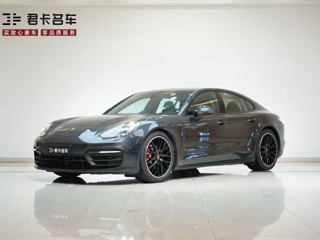 Porsche Panamera — Фото автомобиля 3