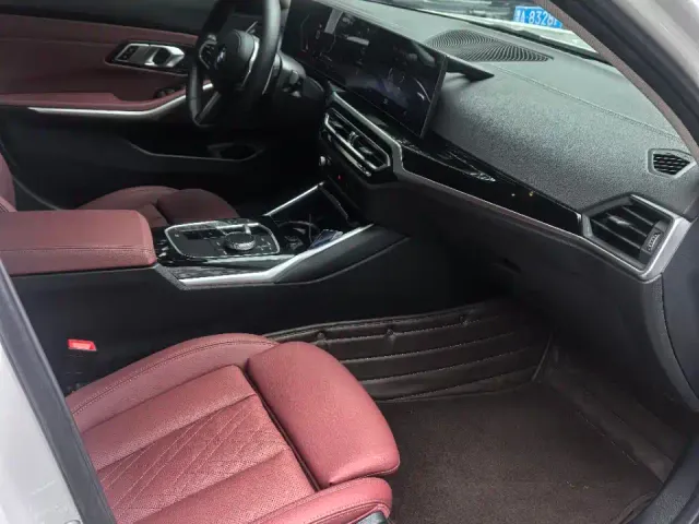 BMW 3 Series — Фото автомобиля 7