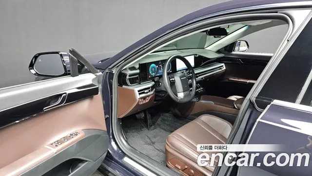 Hyundai Grandeur GN7 — Фото автомобиля 15