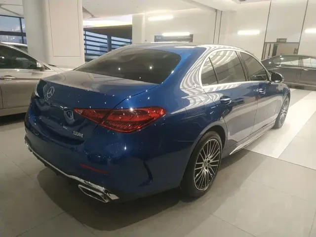 Mercedes-Benz C-Class — Фото автомобиля 22