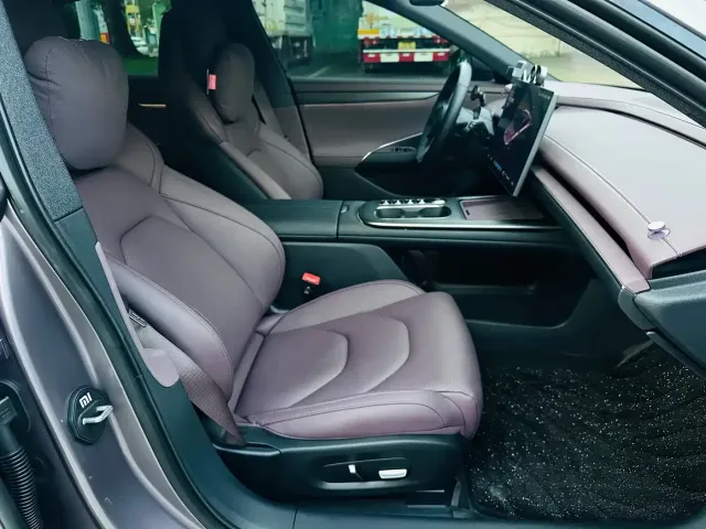 Xiaomi SU7 — Фото автомобиля 15