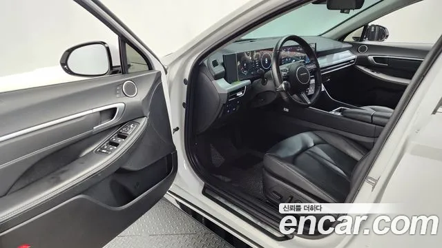 Hyundai Sonata Sonata Edge(DN8) 2.0 LPG(Для проката) — Фото автомобиля 10