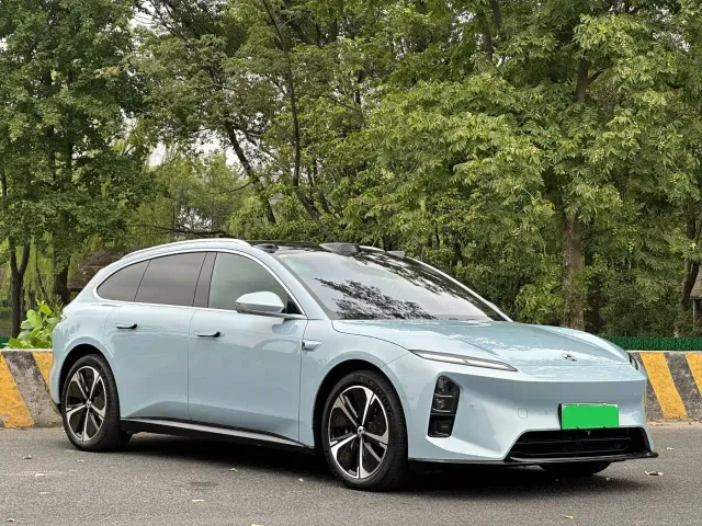 Nio ET5 Touring — Фото автомобиля 3