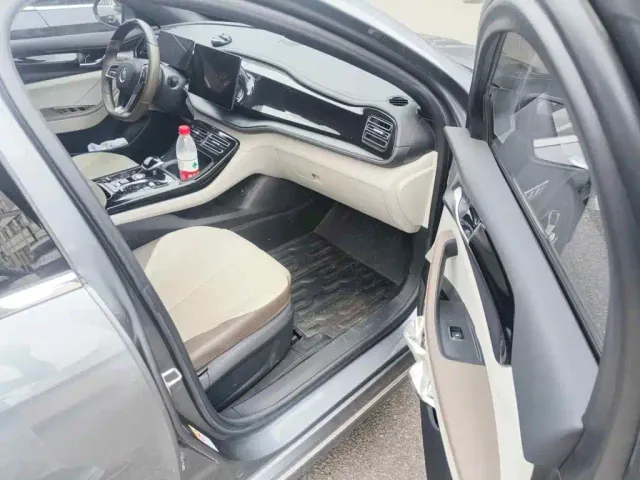 BYD Qin PLUS — Фото автомобиля 10