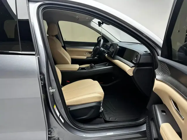 BYD Song Pro — Фото автомобиля 12