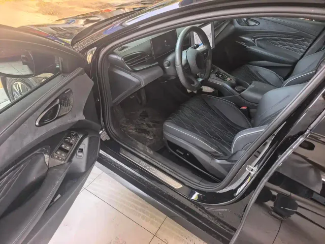 BYD Seal — Фото автомобиля 4