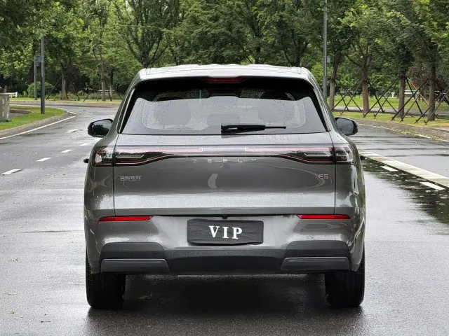 Geely Galaxy E5 — Фото автомобиля 8