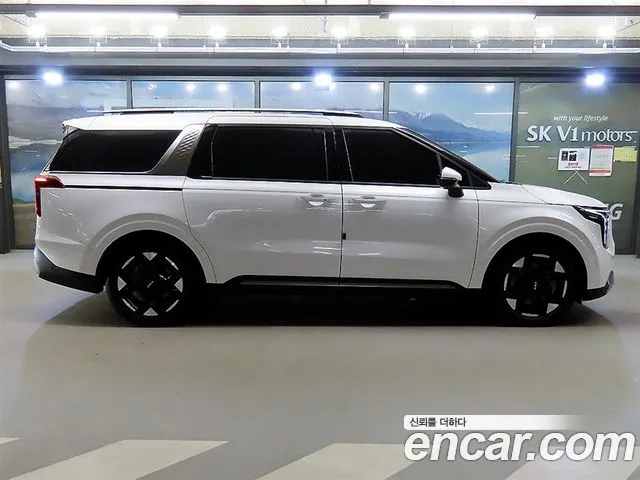 Kia Carnival 4th Gen — Фото автомобиля 4