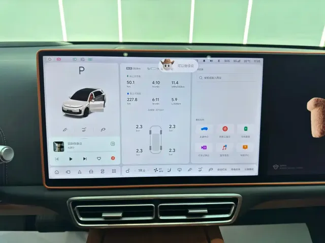 Li Auto Li Auto L6 2025 Pro Smart Renewal Edition — Фото автомобиля 11