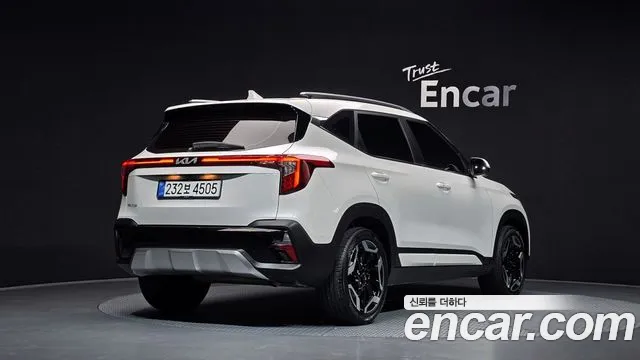 Kia Seltos New — Фото автомобиля 2