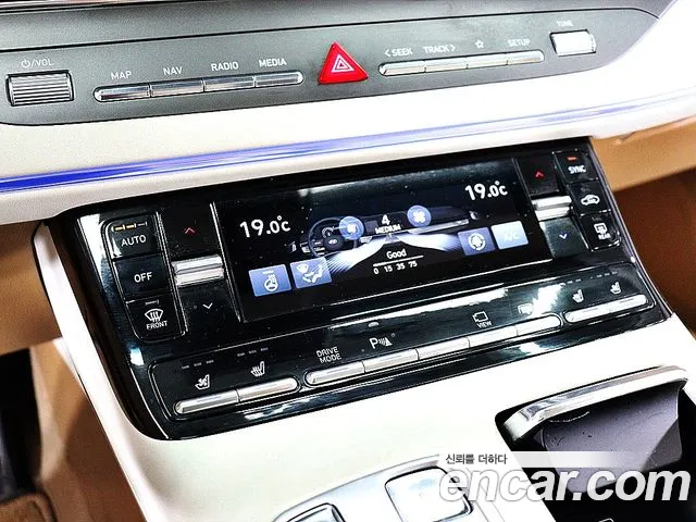 Hyundai Grandeur Новый Grandeur IG — Фото автомобиля 9