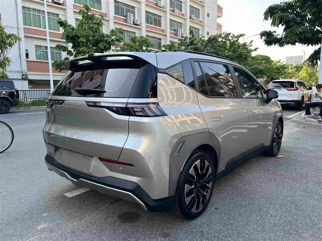 GAC Aion Y — Фото автомобиля 8