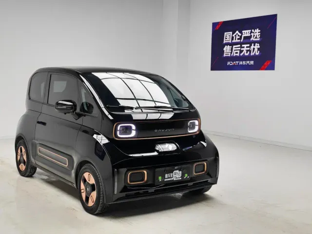 Baojun KiWi EV — Фото автомобиля 3