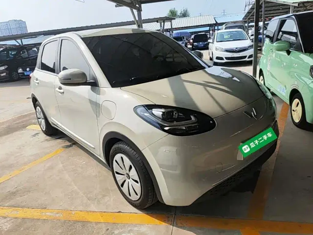 Wuling Bingo — Фото автомобиля 3