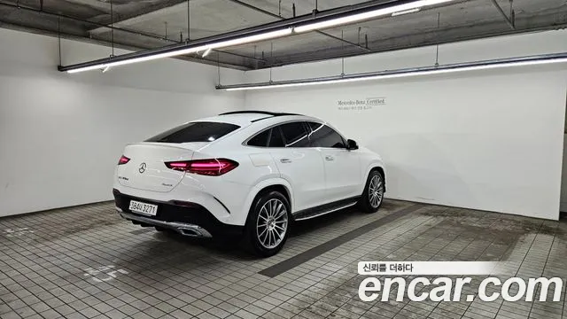 Mercedes-Benz GLE-Class — Фото автомобиля 2