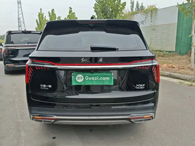 Hongqi HS7 PHEV — Фото автомобиля 5
