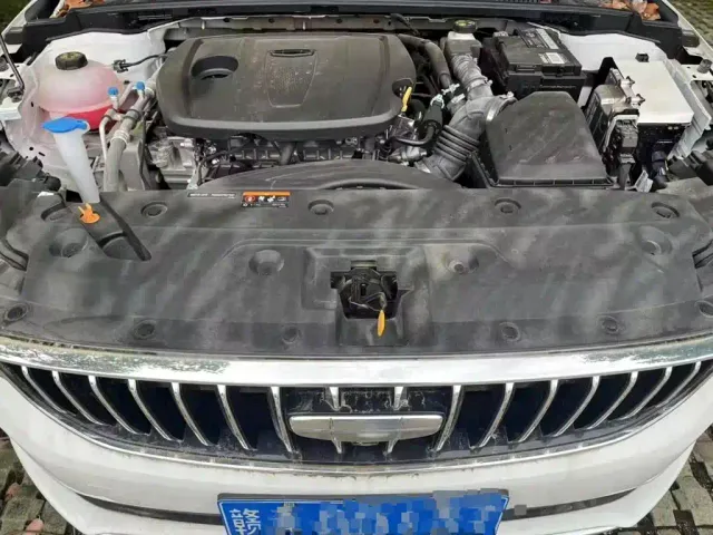 Geely Emgrand — Фото автомобиля 4