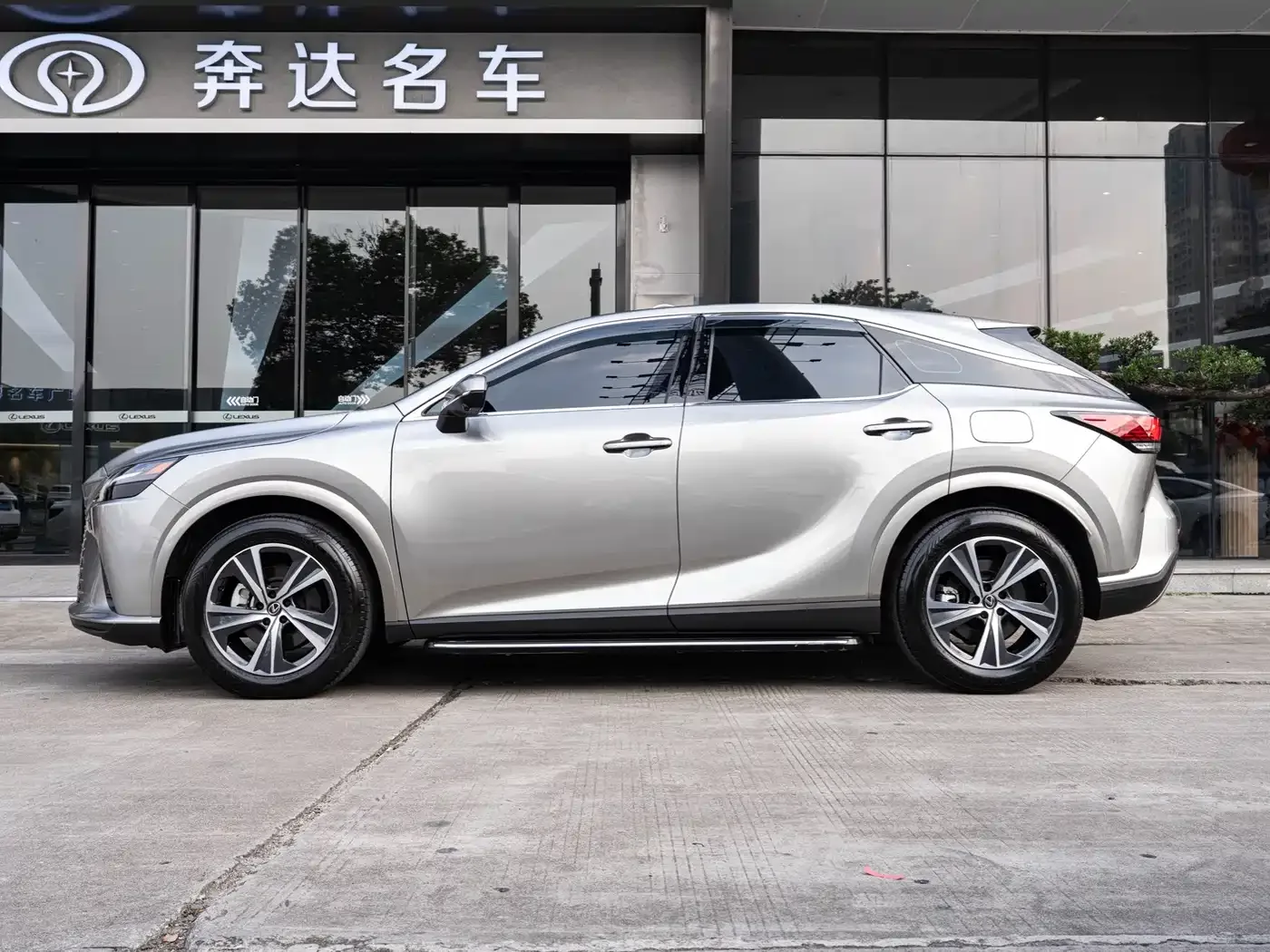 Lexus Lexus RX 2025 350h 2WD Comfort Edition — Фото автомобиля 4