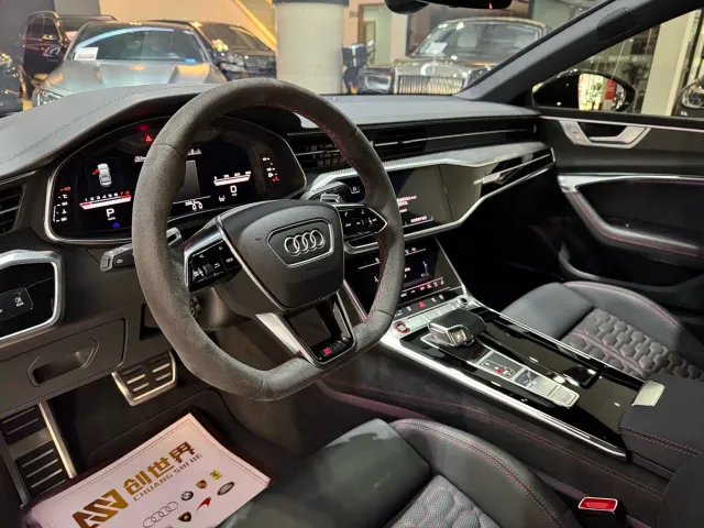 Audi RS 7 — Фото автомобиля 7
