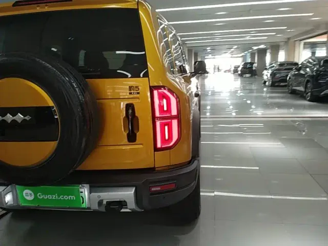 BYD FangChengBao Leopard 5 — Фото автомобиля 7