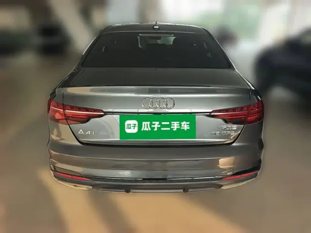 Audi A4L — Фото автомобиля 7