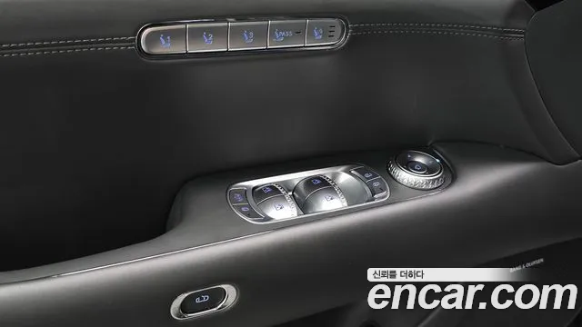 Genesis G90 Бензин 3.5 турбо AWD — Фото автомобиля 28