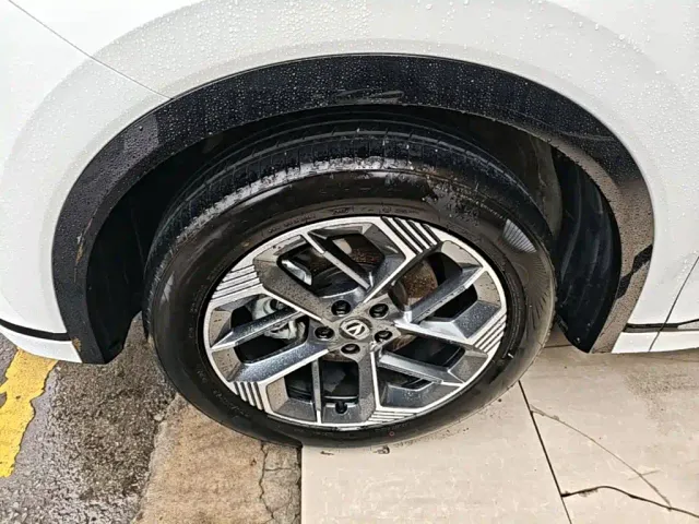Changan CS75 Plus — Фото автомобиля 22