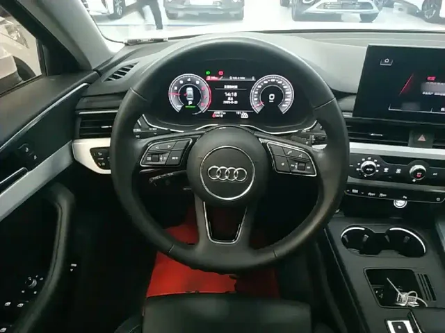 Audi A4L — Фото автомобиля 10