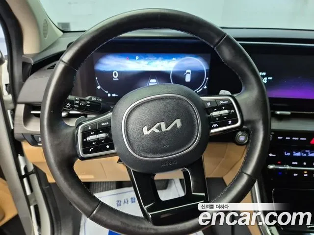 Kia Carnival Generation 4 — Фото автомобиля 9