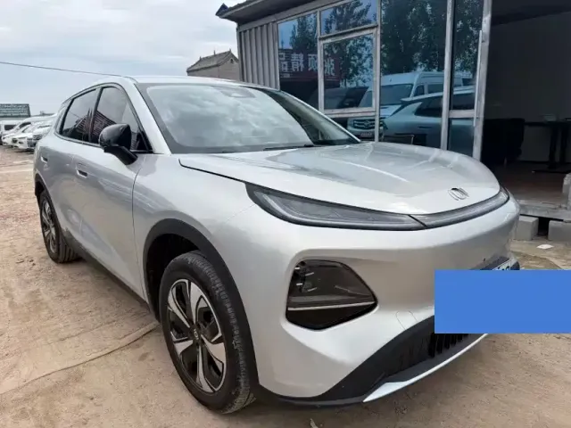 Changan Qiyuan Q05 — Фото автомобиля 2